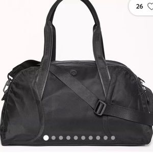 LULULEMON DUFFLE BAG